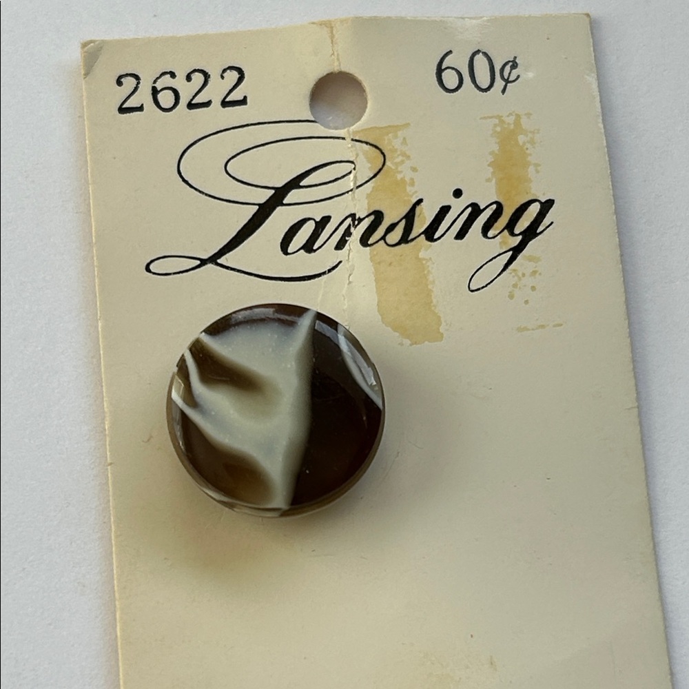 Set of 3 Lansing Brown and Cream Buttons